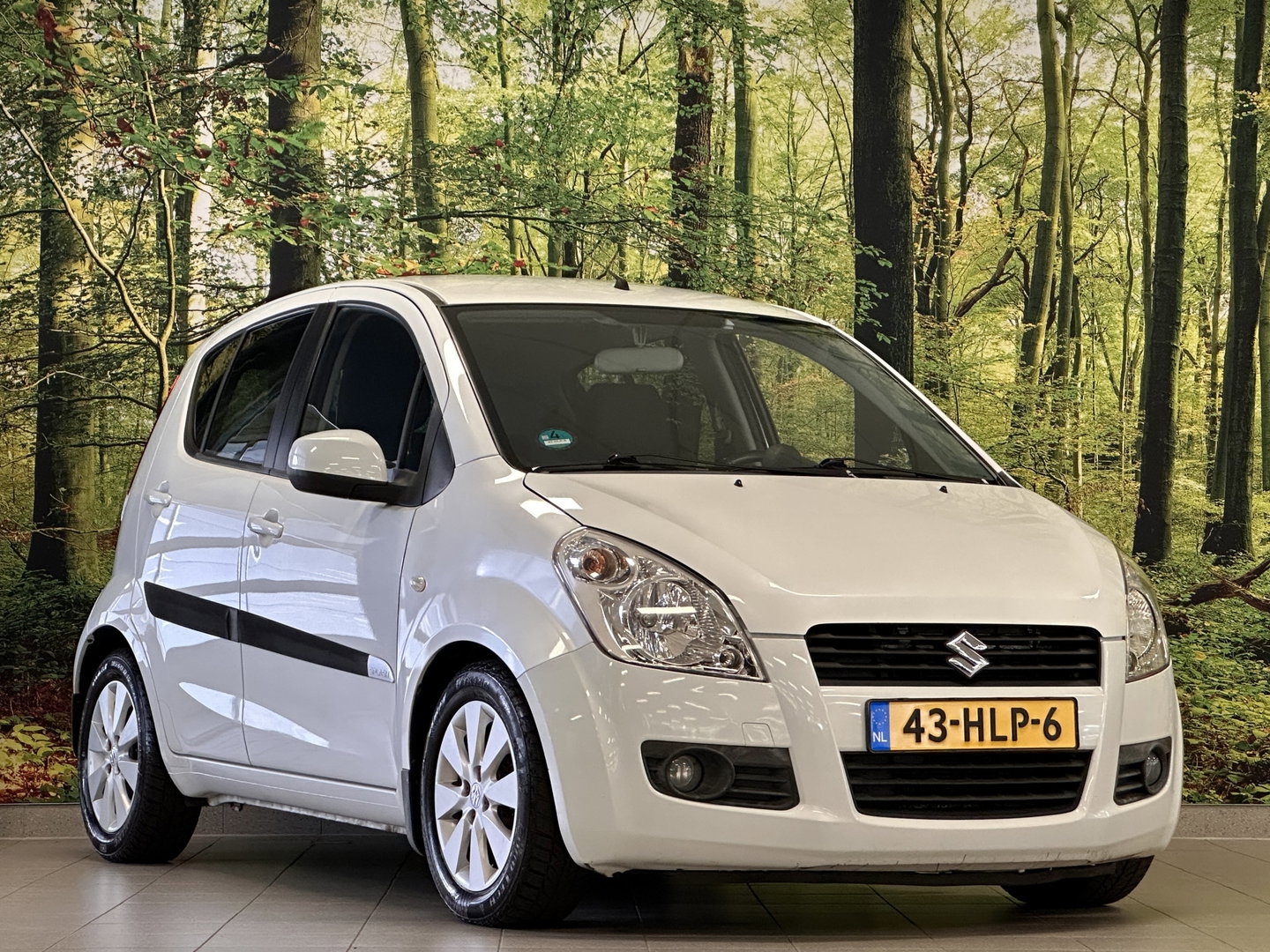 Suzuki Splash 1.2 Exclusive | Trekhaak | Airconditioning | Radio CD-Speler | Centrale Deurvergrendeling | Isofix | Elektrische Ramen