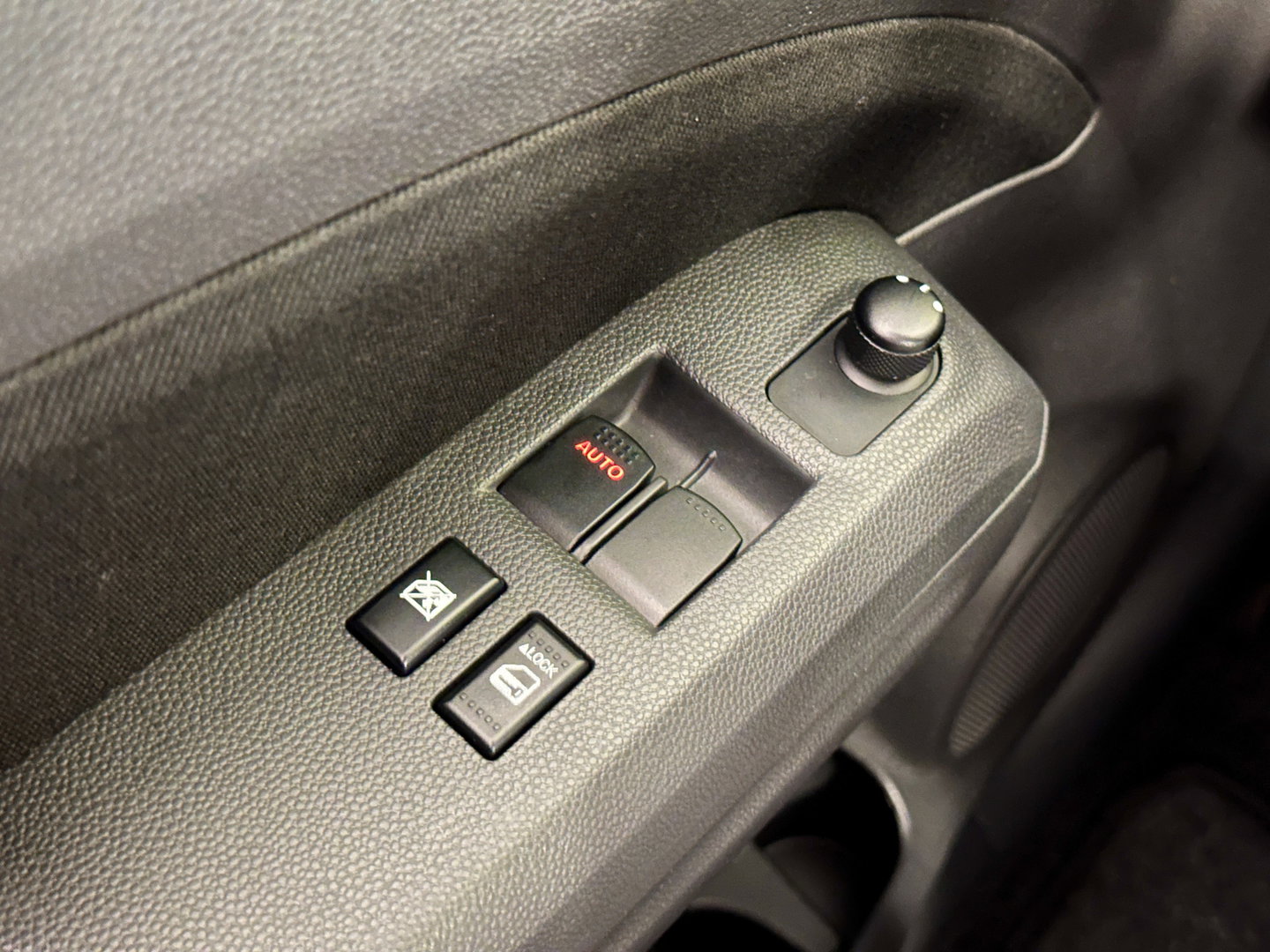 Suzuki Splash 1.2 Exclusive | Trekhaak | Airconditioning | Radio CD-Speler | Centrale Deurvergrendeling | Isofix | Elektrische Ramen
