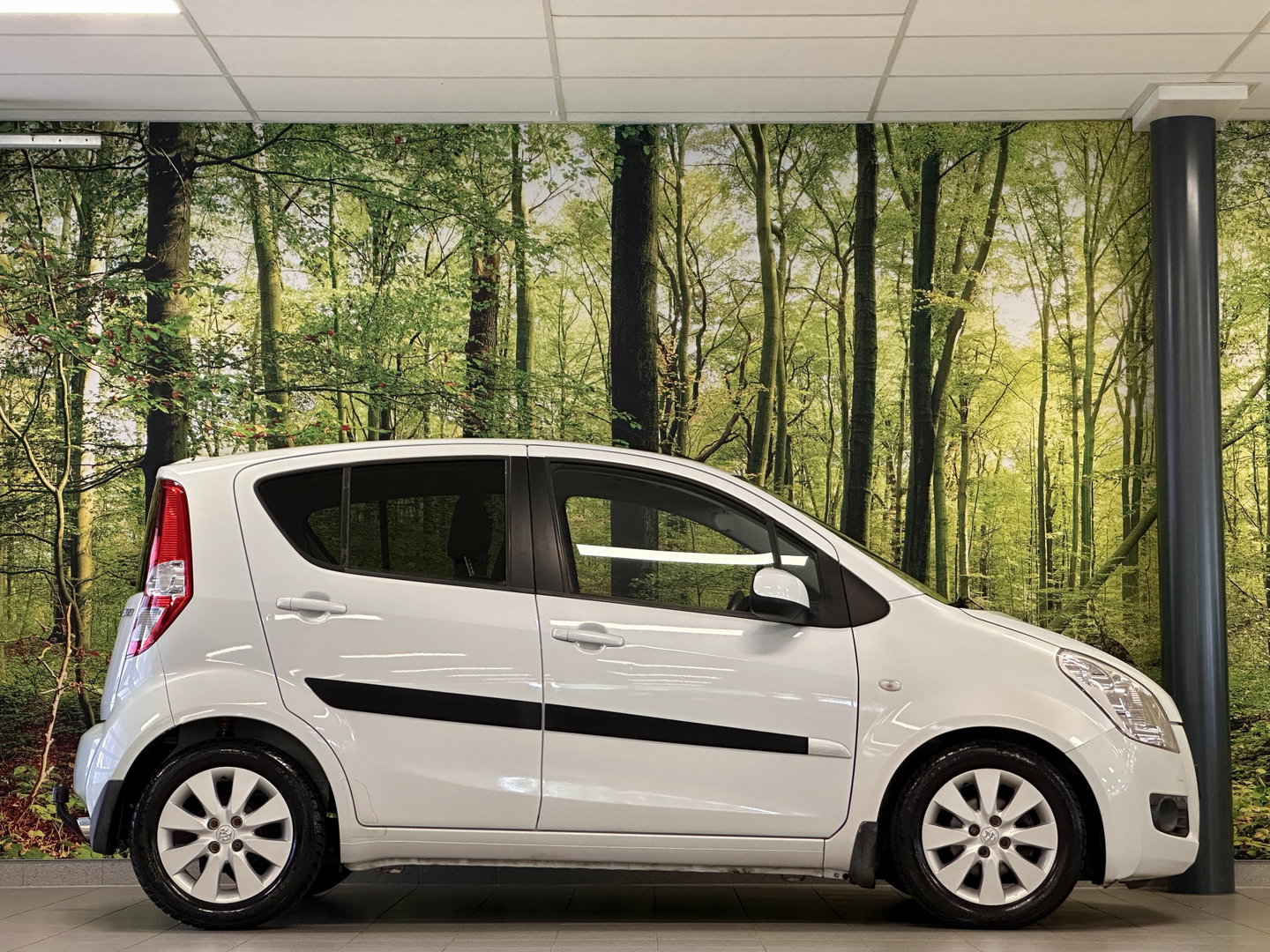 Suzuki Splash 1.2 Exclusive | Trekhaak | Airconditioning | Radio CD-Speler | Centrale Deurvergrendeling | Isofix | Elektrische Ramen