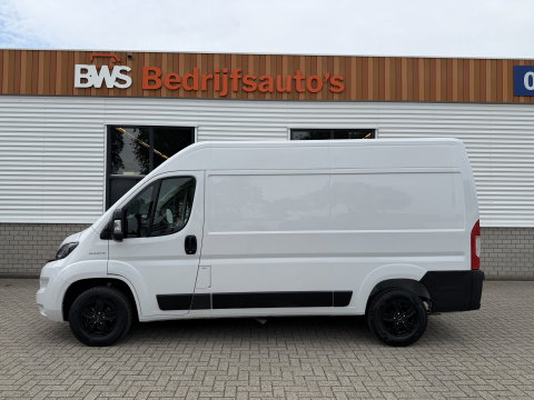 Fiat Ducato 30 2.3 MultiJet L2H2 / vaste prijs rijklaar € 14.950 ex btw / lease vanaf € 252 / lichtmetalen velgen / cruise en climate control / trekhaak / camera / euro 6 / navi