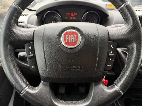 Fiat Ducato 30 2.3 MultiJet L2H2 / vaste prijs rijklaar € 14.950 ex btw / lease vanaf € 252 / lichtmetalen velgen / cruise en climate control / trekhaak / camera / euro 6 / navi