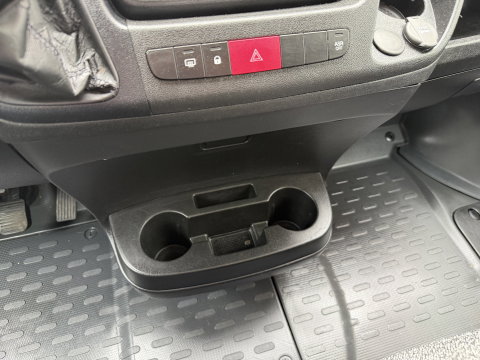 Fiat Ducato 30 2.3 MultiJet L2H2 / vaste prijs rijklaar € 14.950 ex btw / lease vanaf € 252 / lichtmetalen velgen / cruise en climate control / trekhaak / camera / euro 6 / navi
