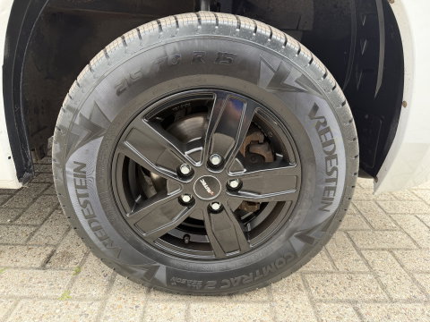 Fiat Ducato 30 2.3 MultiJet L2H2 / vaste prijs rijklaar € 14.950 ex btw / lease vanaf € 252 / lichtmetalen velgen / cruise en climate control / trekhaak / camera / euro 6 / navi