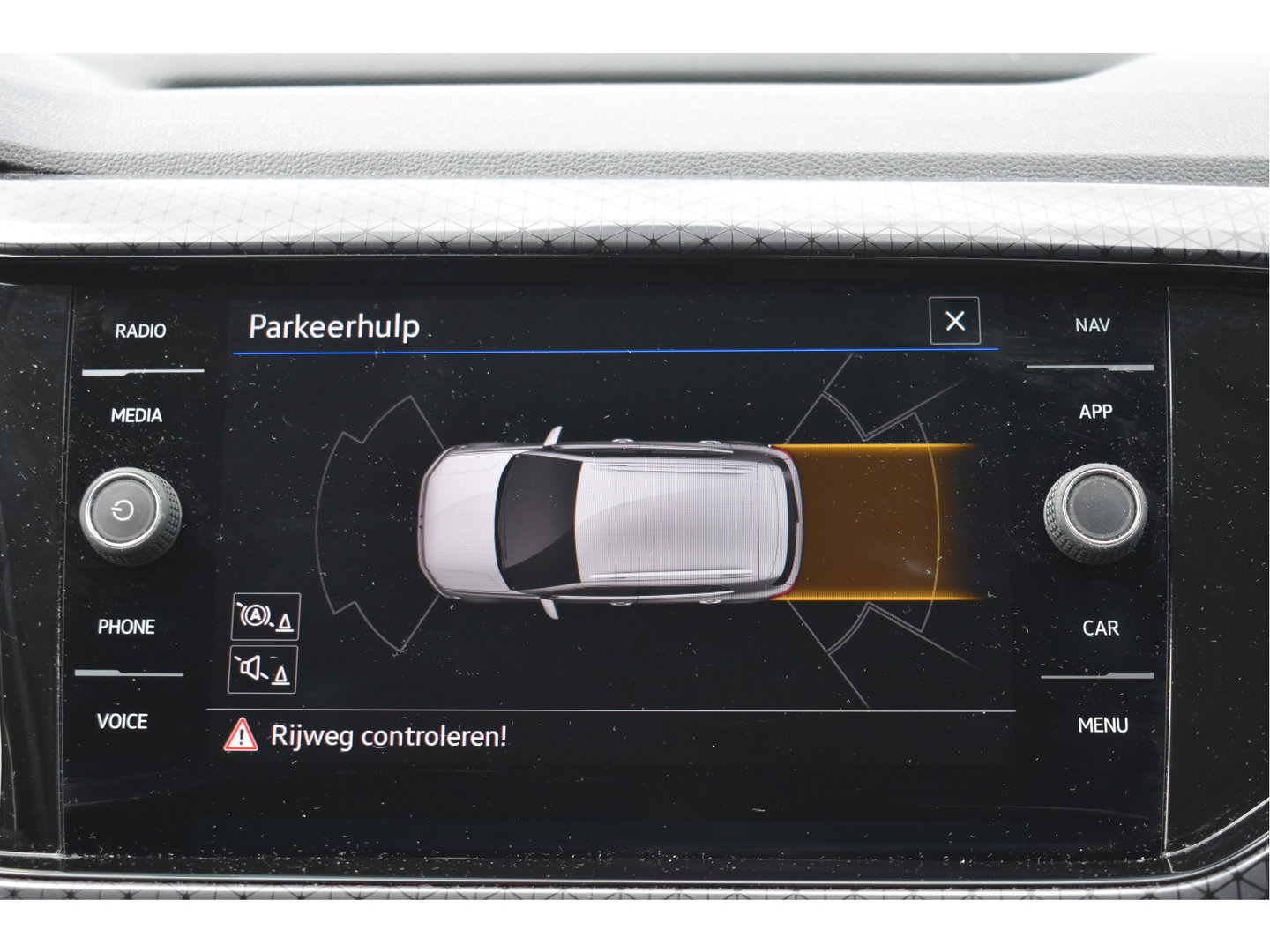 Volkswagen T-Cross 1.0 TSI Style | Trekhaak | Carplay | Nav | DAB | Adapt.Cruise Control | Full LED | Zeer netjes