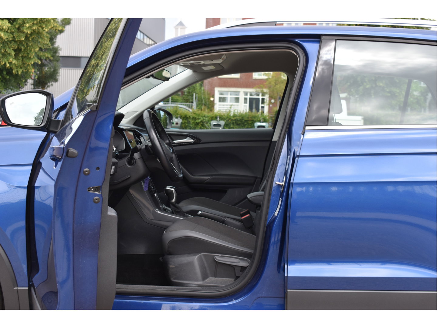 Volkswagen T-Cross 1.0 TSI Style | Trekhaak | Carplay | Nav | DAB | Adapt.Cruise Control | Full LED | Zeer netjes