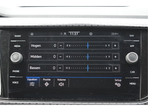 Volkswagen T-Cross 1.0 TSI Style | Trekhaak | Carplay | Nav | DAB | Adapt.Cruise Control | Full LED | Zeer netjes
