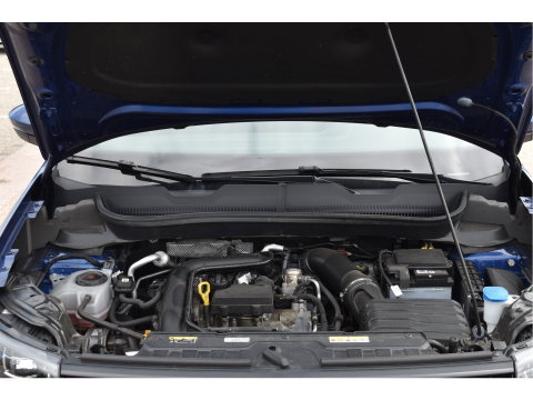 Volkswagen T-Cross 1.0 TSI Style | Trekhaak | Carplay | Nav | DAB | Adapt.Cruise Control | Full LED | Zeer netjes