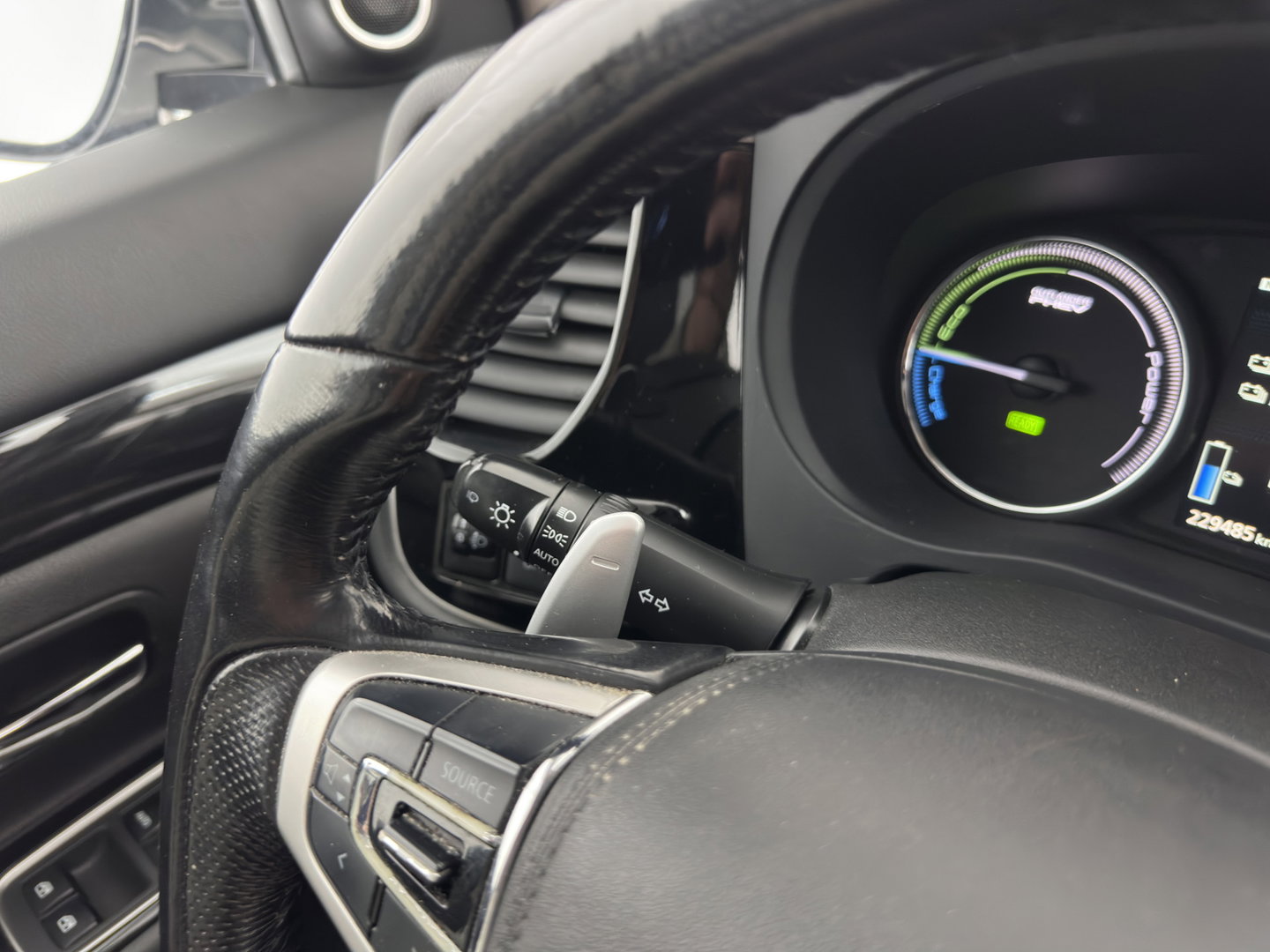 Mitsubishi Outlander 2.0 PHEV Executive Edition AWD (Plug-In) (INCL-BTW)  Aut. *LEATHER-MICROFIBRE | NAVI-FULLMAP | KEYLESS | HEATED-COMFORTSEATS | ECC | SHIFTPADDLES | PDC | CRUISE | PRIVACY-GLASS | TOWBAR | 18''ALU*