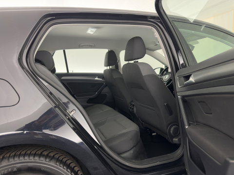 Volkswagen e-Golf e-Golf * FULL-LED | NAVI-FULLMAP | KEYLESS | AMBIENT-LIGHT | ECC |  PDC | 16''ALU*
