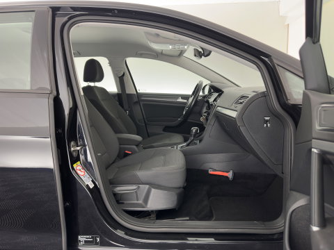 Volkswagen e-Golf e-Golf * FULL-LED | NAVI-FULLMAP | KEYLESS | AMBIENT-LIGHT | ECC |  PDC | 16''ALU*