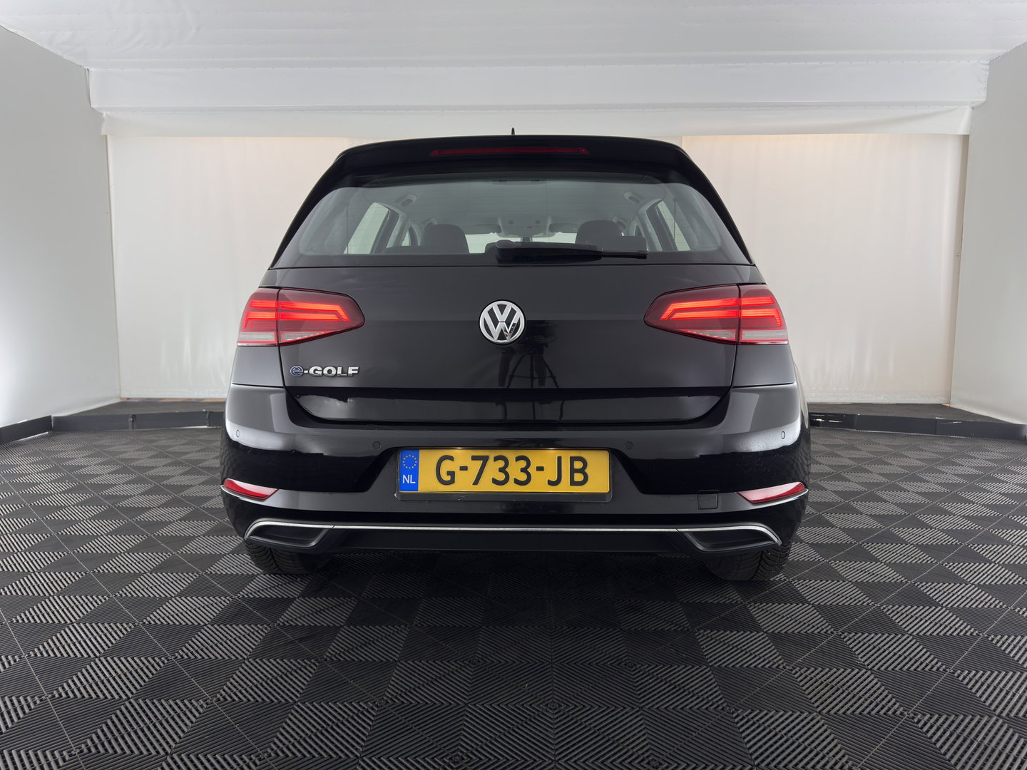 Volkswagen e-Golf e-Golf * FULL-LED | NAVI-FULLMAP | KEYLESS | AMBIENT-LIGHT | ECC |  PDC | 16''ALU*