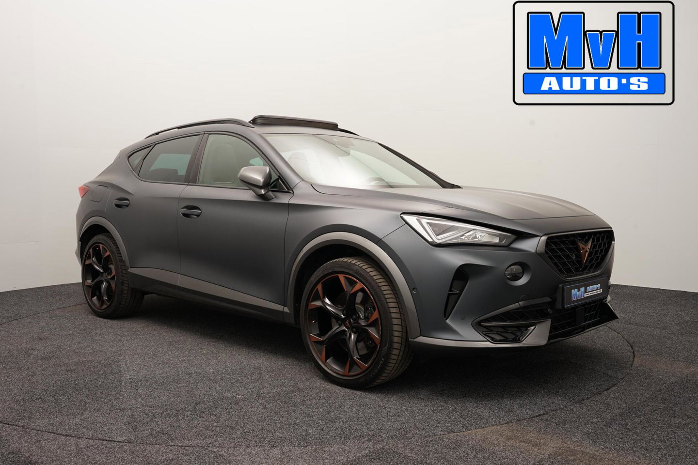 CUPRA Formentor 1.4 e-Hybrid VZ Performance|PANO|KUIPSTOEL|LUXE!