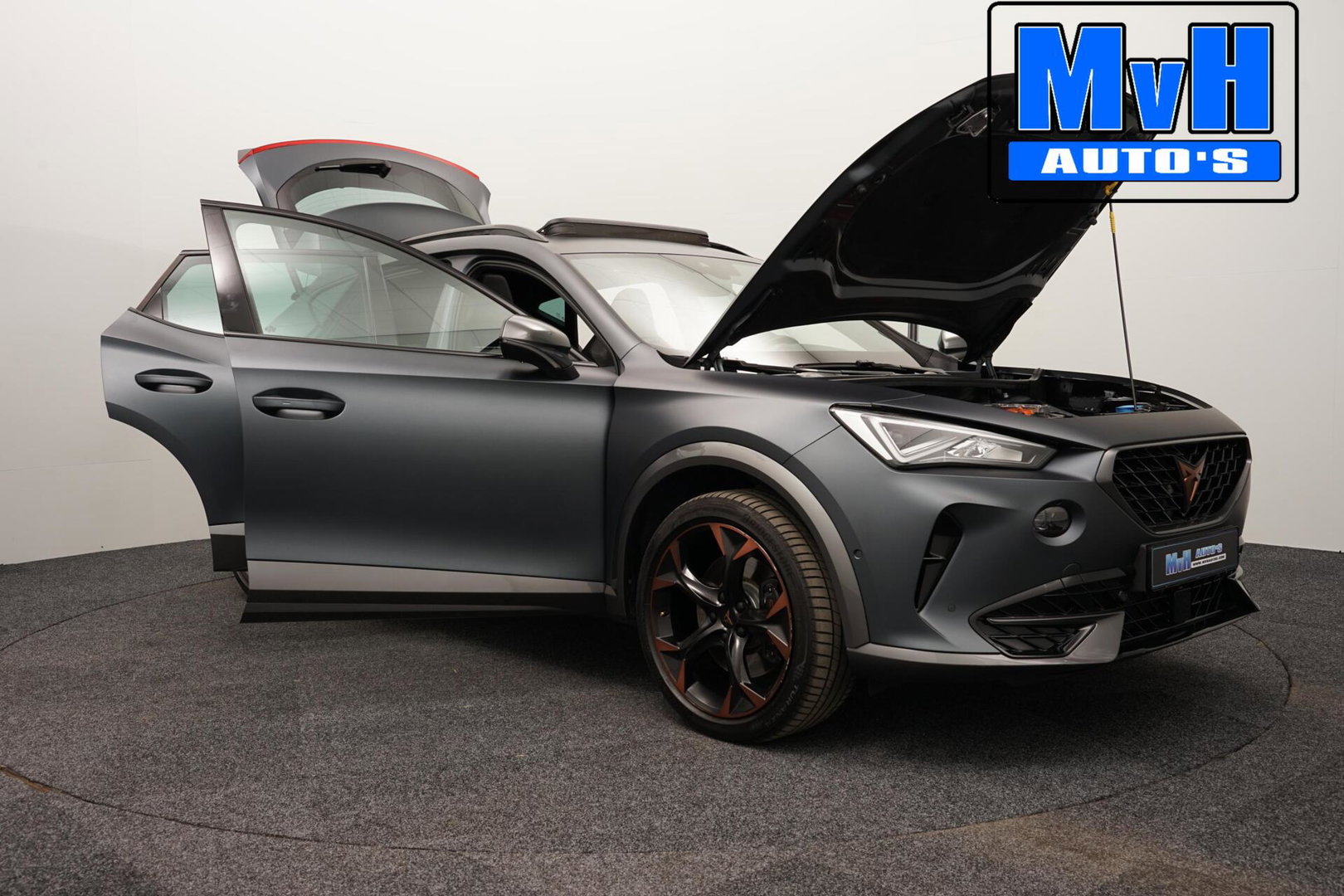 CUPRA Formentor 1.4 e-Hybrid VZ Performance|PANO|KUIPSTOEL|LUXE!