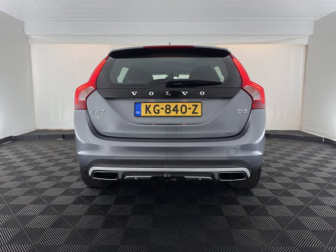 Volvo V60 Cross Country 2.0 D3 Momentum Business *LEATHER | XENON | NAVI-FULLMAP | CAMERA | TOWBAR | 178''ALU*