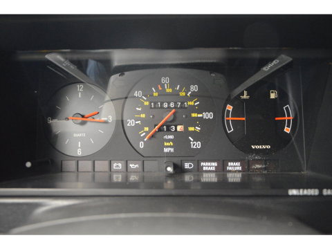 Volvo 240 2.3 GL | Automaat | Volledige Historie | Airco | 245 | Oldtimer | Digitale ontsteking