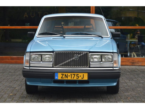 Volvo 240 2.3 GL | Automaat | Volledige Historie | Airco | 245 | Oldtimer | Digitale ontsteking
