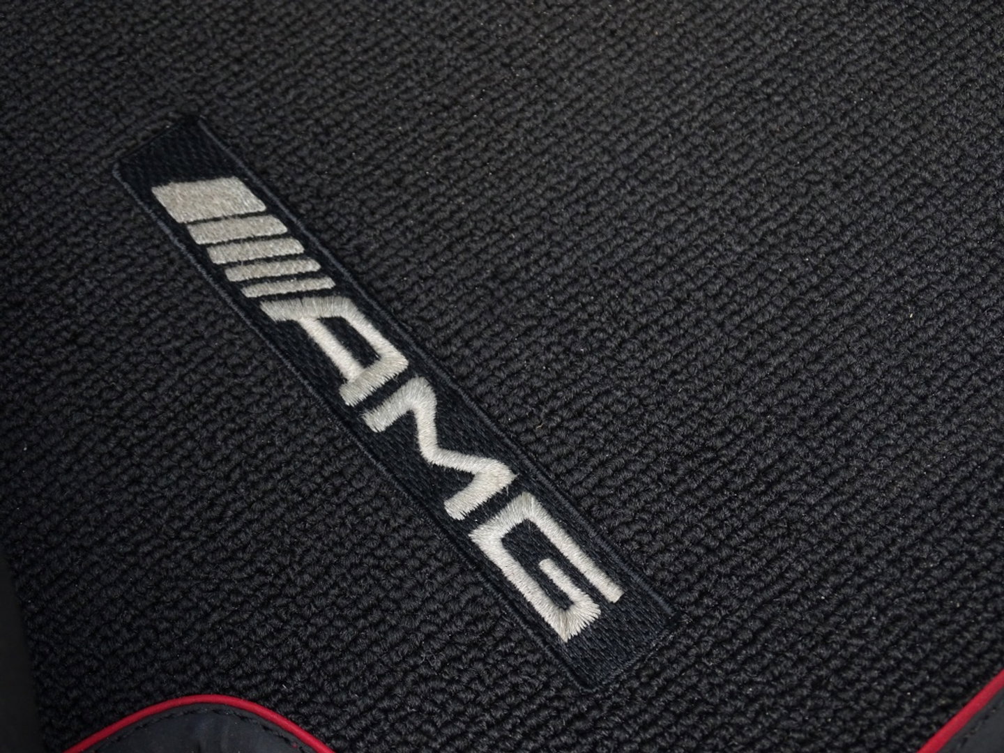 Mercedes-Benz C-Klasse Estate 450 367PK V6 AMG 4-MATIC / Burmester / Distronic / LED