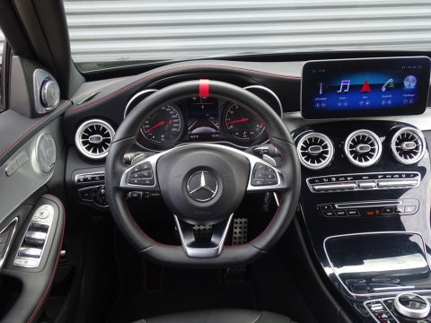 Mercedes-Benz C-Klasse Estate 450 367PK V6 AMG 4-MATIC / Burmester / Distronic / LED