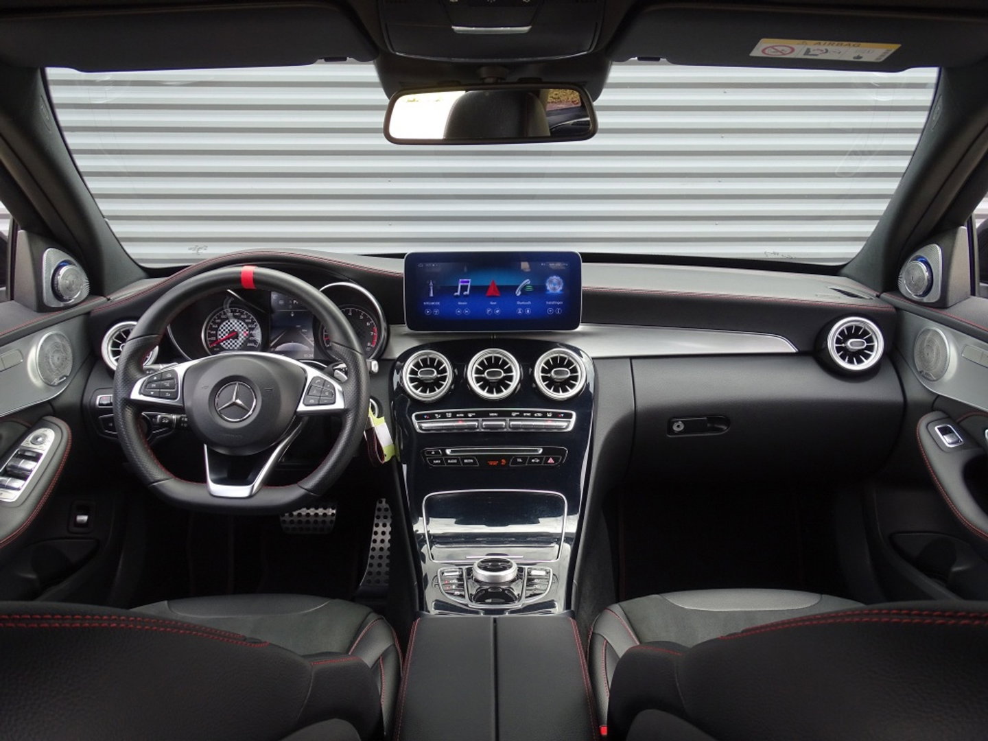 Mercedes-Benz C-Klasse Estate 450 367PK V6 AMG 4-MATIC / Burmester / Distronic / LED