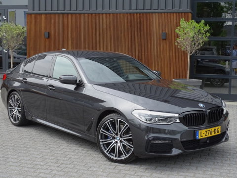 BMW 5 Serie 530e xD 292PK iPerf / H. Exe / M Individual / LED