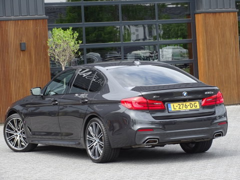 BMW 5 Serie 530e xD 292PK iPerf / H. Exe / M Individual / LED