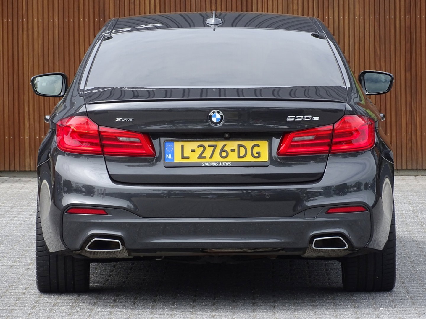 BMW 5 Serie 530e xD 292PK iPerf / H. Exe / M Individual / LED