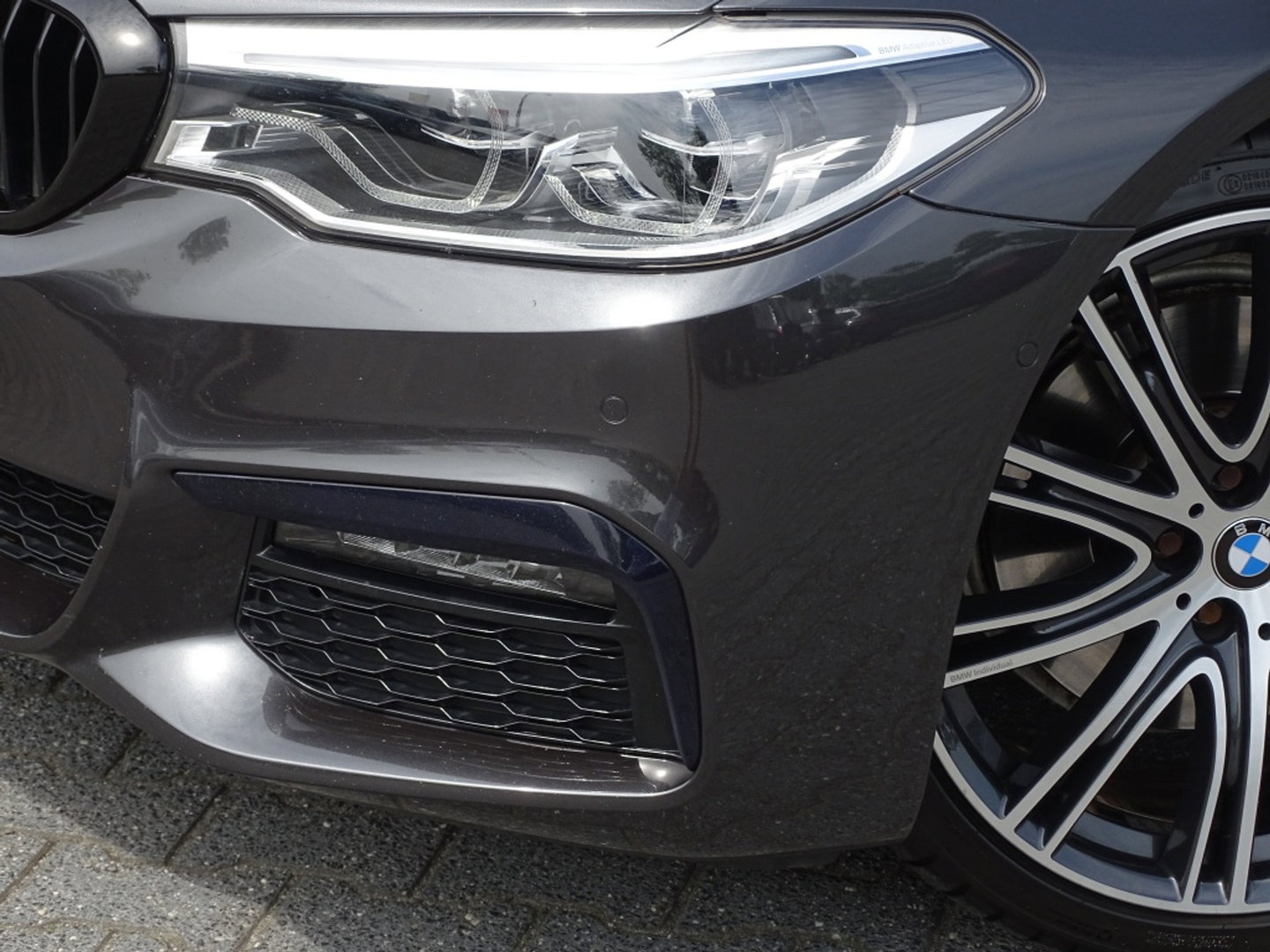 BMW 5 Serie 530e xD 292PK iPerf / H. Exe / M Individual / LED