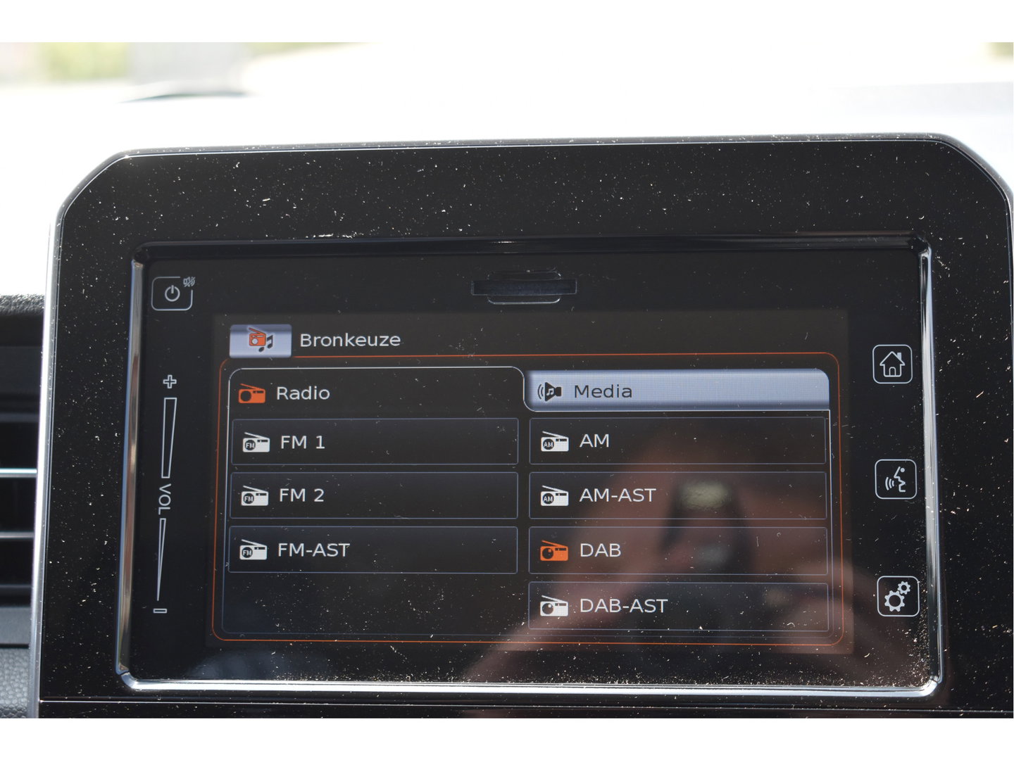 Suzuki Ignis 1.2 Smart Hybrid Select | Camera | Carplay/Android | Airco | DAB | Stoelverwarming | Full LED/Xenon | LM-Velgen