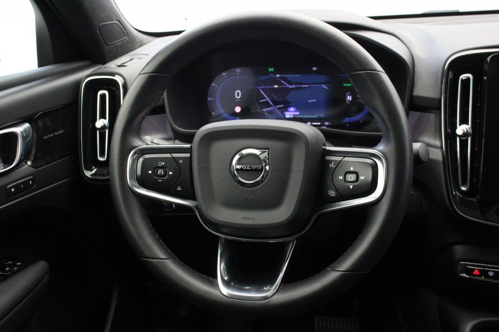 Volvo C40