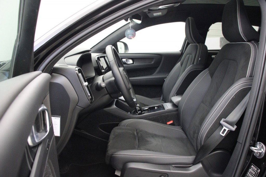 Volvo C40