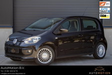 Volkswagen up! - 1.0 high up! BlueMotion Cruise control Navigatie Airco