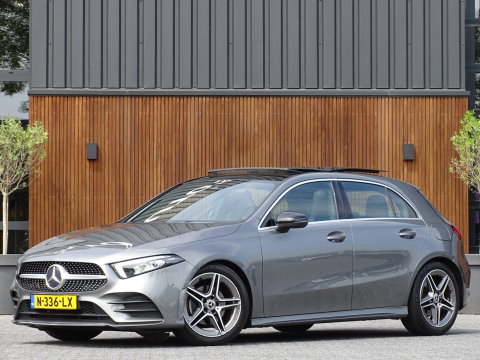 Mercedes-Benz A-Klasse 200 163PK automaat / Premium / AMG pakket / LED
