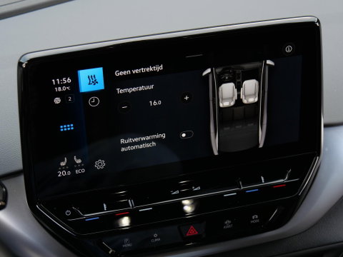 Volkswagen ID.4 77kWh 1ST/ CAMERA/ TREKHAAK/ 20INCH VELGEN/ LUXE INTERIEUR