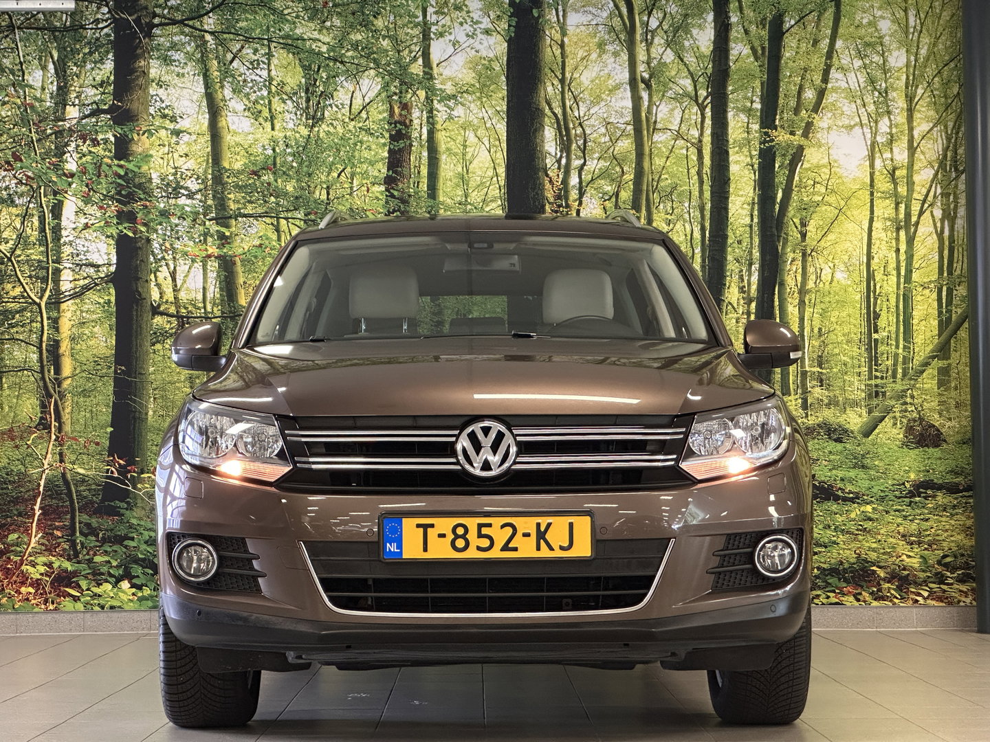 Volkswagen Tiguan 1.4 TSI Sport&Style | Airconditioning | Parkeersensoren | Trekhaak | Stop&GO | Bluetooth | Lederen Bekleding |
