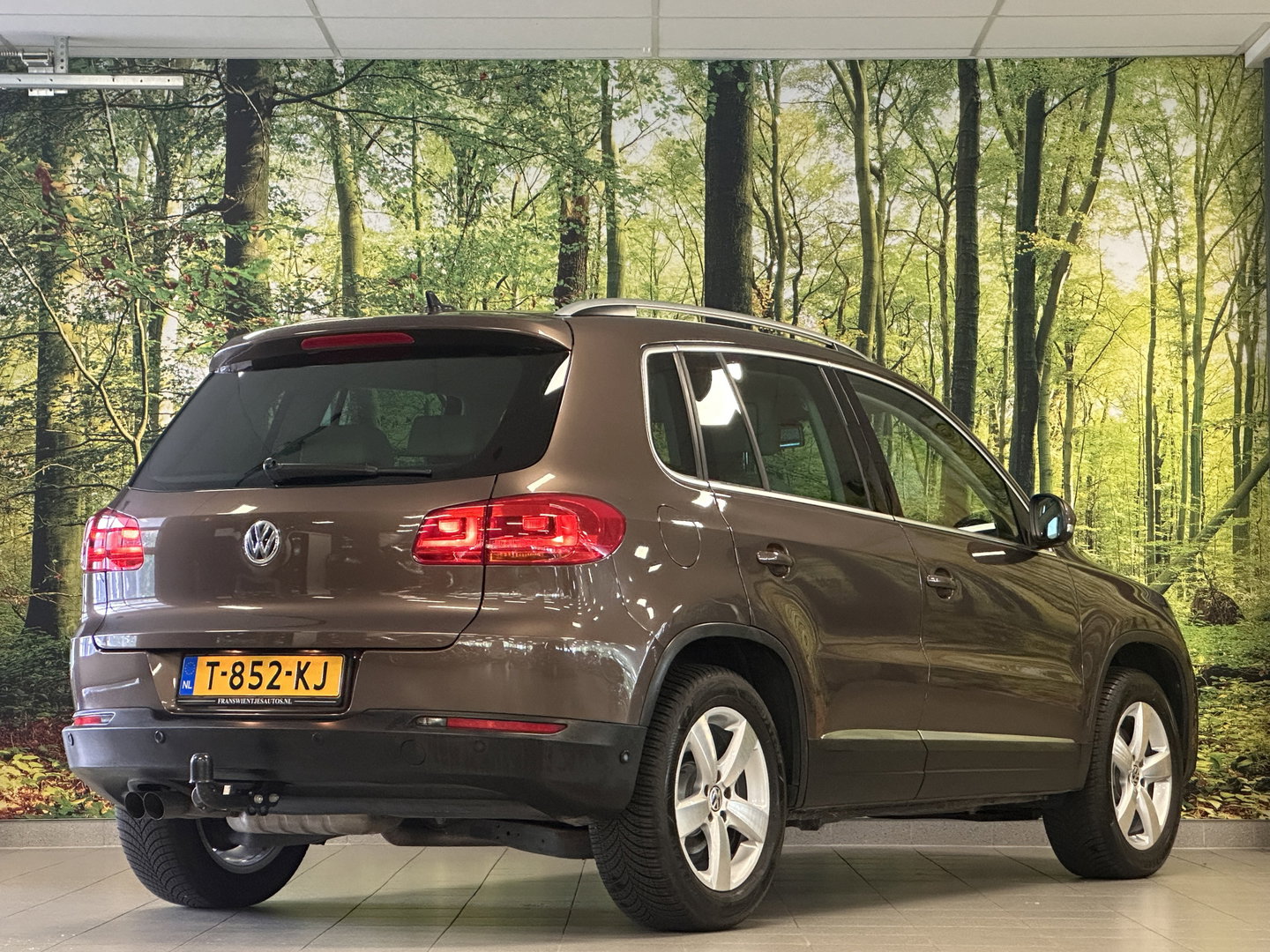Volkswagen Tiguan 1.4 TSI Sport&Style | Airconditioning | Parkeersensoren | Trekhaak | Stop&GO | Bluetooth | Lederen Bekleding |