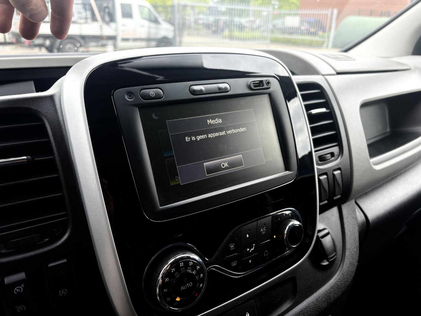 Renault Trafic 1.6 dCi T29 L2H1 145PK MARGE | CAMERA | SENSOREN | CRUISE | LMV |