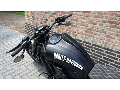 Harley Davidson VRSCF V Rod Muscle 300 Band Airride Akrapovic Full Blackout  Night Rod Custom