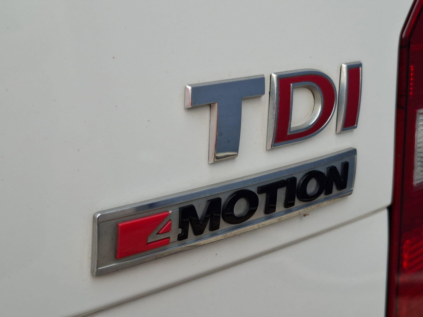 Volkswagen Caddy 2.0 TDI L2H1 BMT 4Motion Maxi Highline DUBBELE SCHUIFDEUR / AUTOMAAT / EURO 6 / 4X4 / NAVI