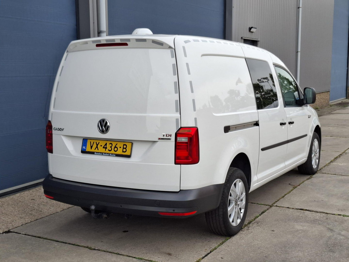 Volkswagen Caddy 2.0 TDI L2H1 BMT 4Motion Maxi Highline DUBBELE SCHUIFDEUR / AUTOMAAT / EURO 6 / 4X4 / NAVI