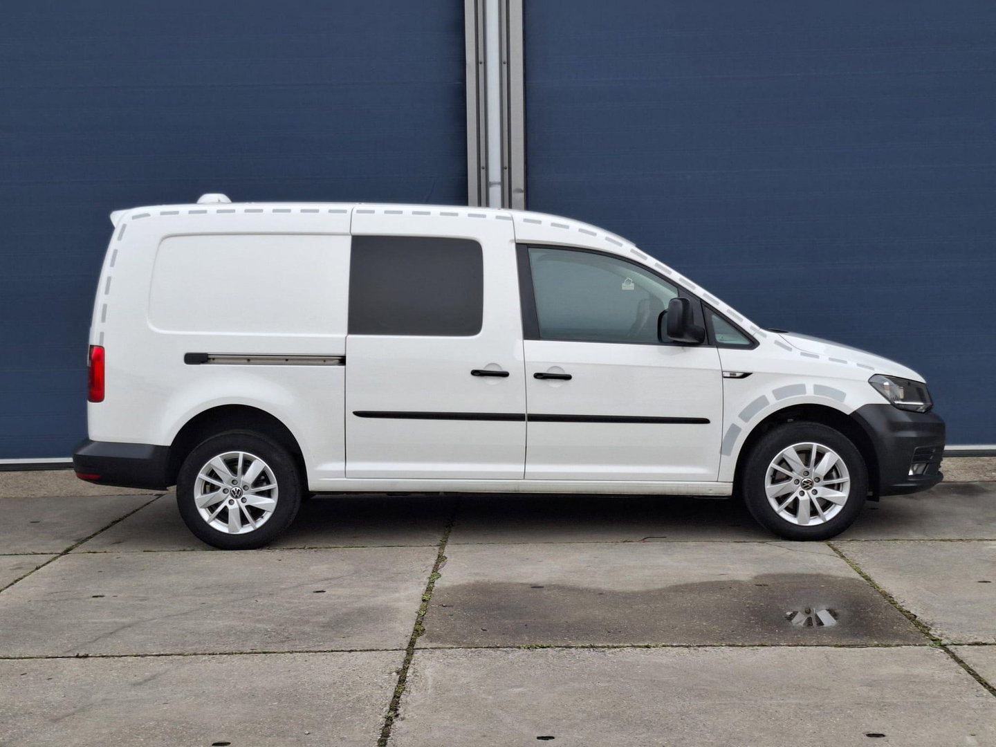 Volkswagen Caddy 2.0 TDI L2H1 BMT 4Motion Maxi Highline DUBBELE SCHUIFDEUR / AUTOMAAT / EURO 6 / 4X4 / NAVI