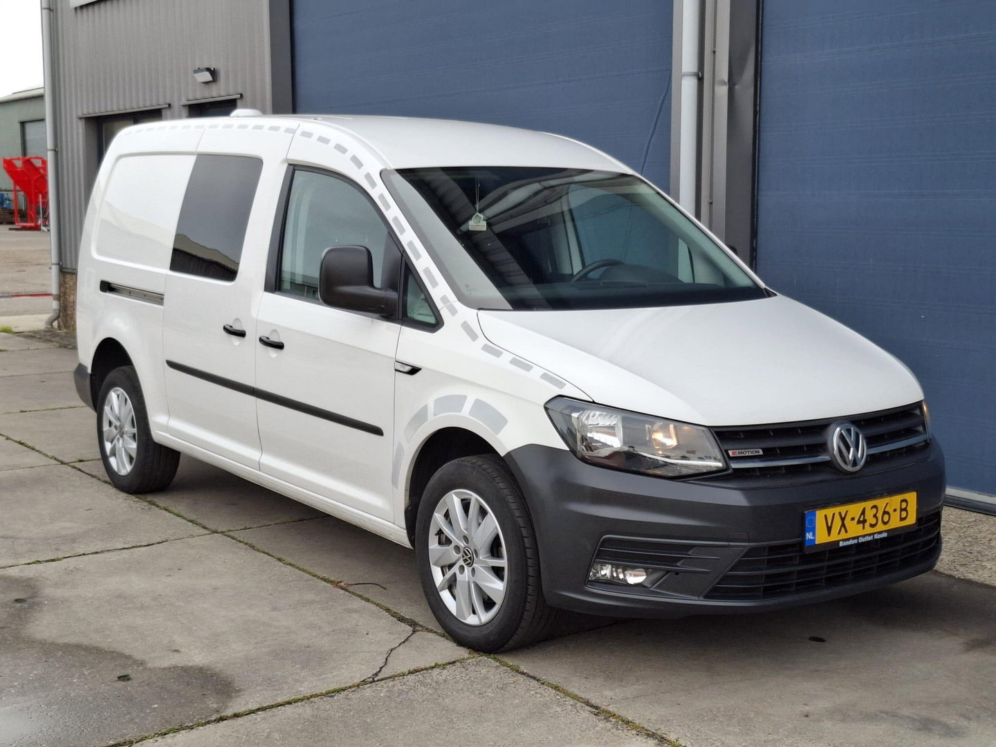 Volkswagen Caddy 2.0 TDI L2H1 BMT 4Motion Maxi Highline DUBBELE SCHUIFDEUR / AUTOMAAT / EURO 6 / 4X4 / NAVI
