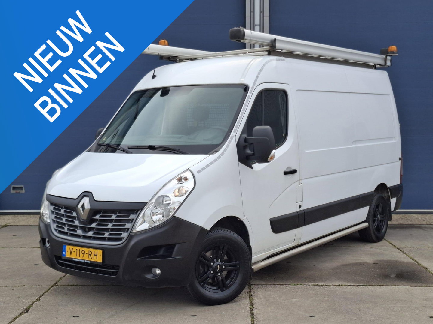 Renault Master T35 2.3 dCi L2H2 AIRCO / CRUISE CONTROLE / IMPERIAL / TREKHAAK / EURO 6