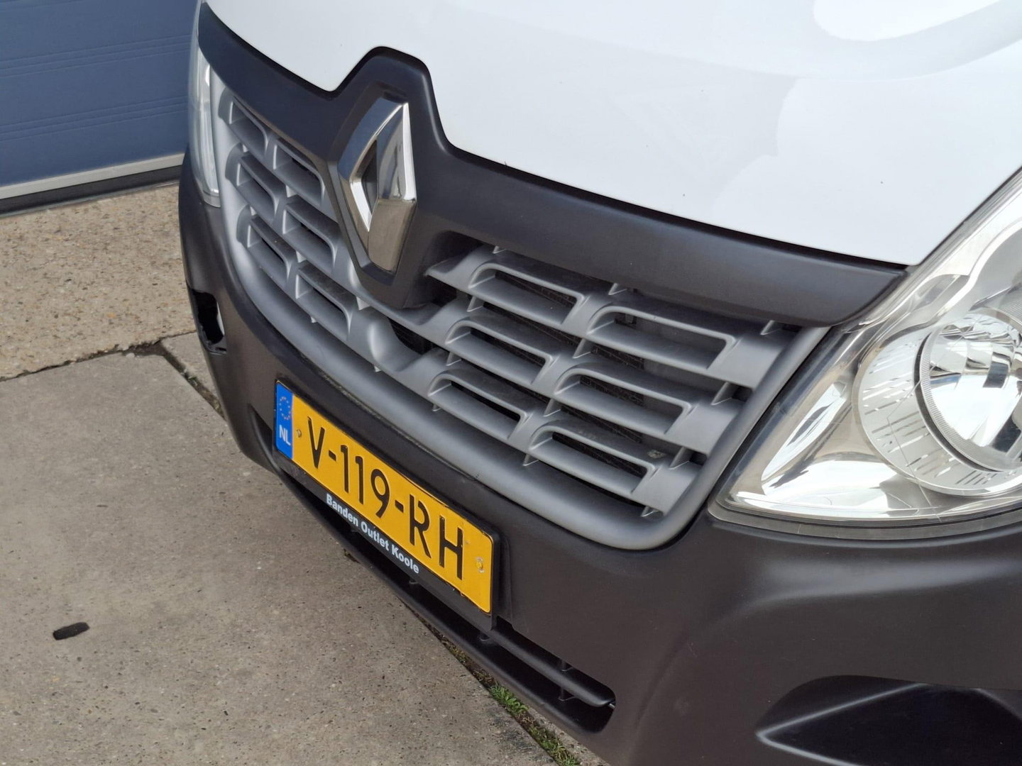 Renault Master T35 2.3 dCi L2H2 AIRCO / CRUISE CONTROLE / IMPERIAL / TREKHAAK / EURO 6