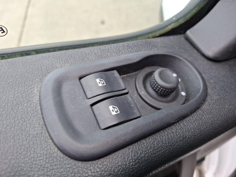 Renault Master T35 2.3 dCi L2H2 AIRCO / CRUISE CONTROLE / IMPERIAL / TREKHAAK / EURO 6