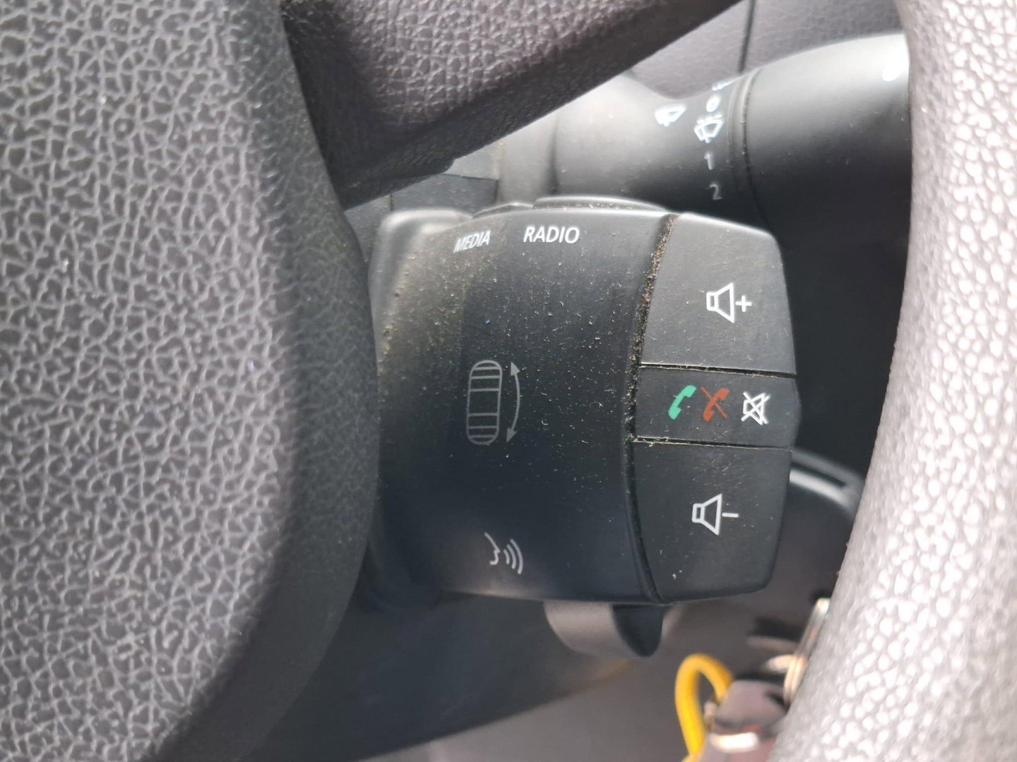 Renault Master T35 2.3 dCi L2H2 AIRCO / CRUISE CONTROLE / IMPERIAL / TREKHAAK / EURO 6
