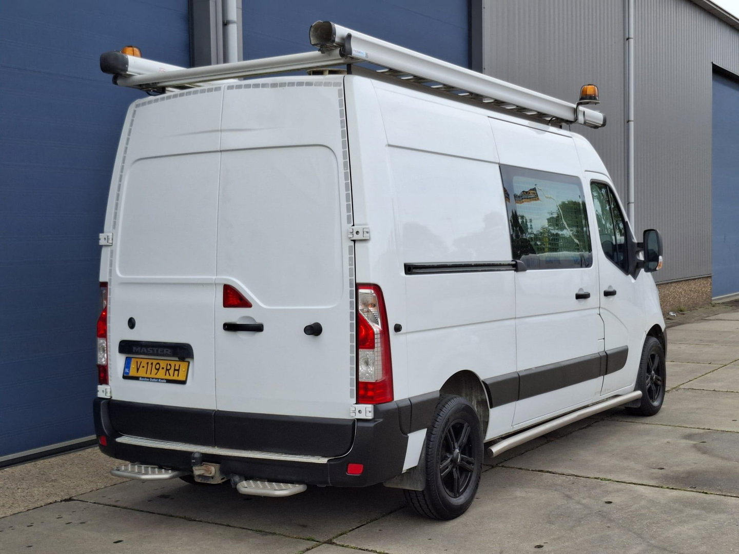 Renault Master T35 2.3 dCi L2H2 AIRCO / CRUISE CONTROLE / IMPERIAL / TREKHAAK / EURO 6