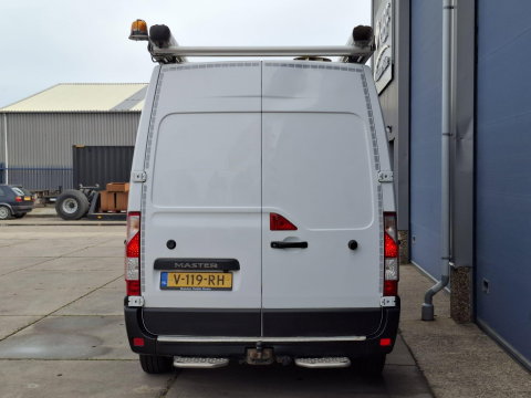 Renault Master T35 2.3 dCi L2H2 AIRCO / CRUISE CONTROLE / IMPERIAL / TREKHAAK / EURO 6