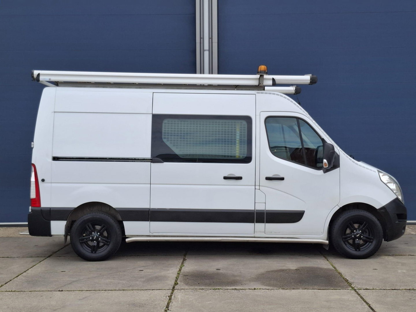 Renault Master T35 2.3 dCi L2H2 AIRCO / CRUISE CONTROLE / IMPERIAL / TREKHAAK / EURO 6