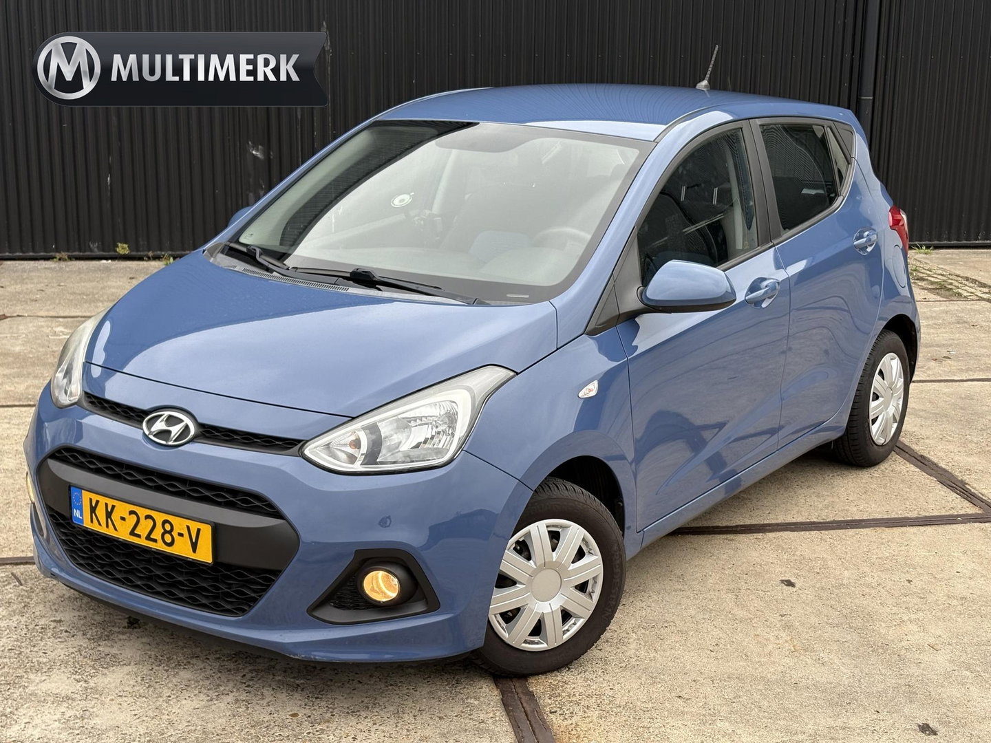 Hyundai i10 1.0i i-Motion Comfort | CRUISE | AC | STUURWIELBEDIENING | NETTE AUTO