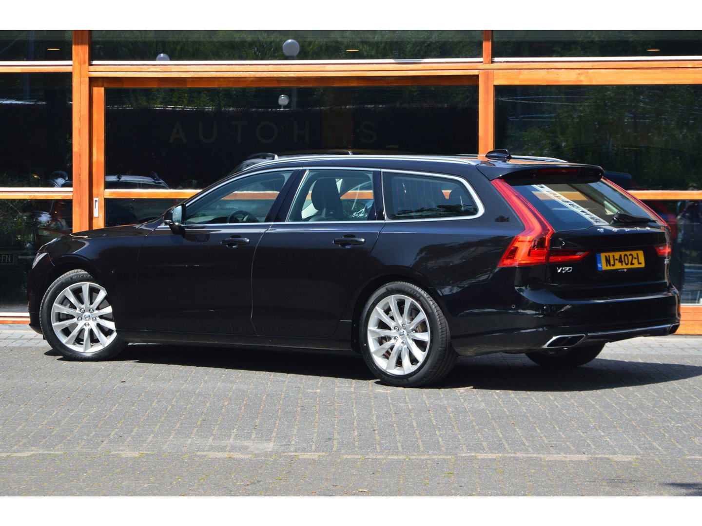 Volvo V90 T5 Inscription | Adaptive Cruise | Stoelverwarming | Lederen bekleding | Elektrische stoel |